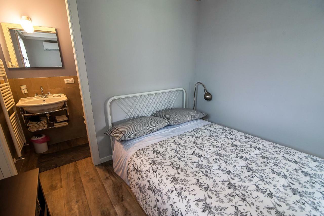 Ferienwohnung Particolari Del Brenta Oriago Di Mira Exterior foto