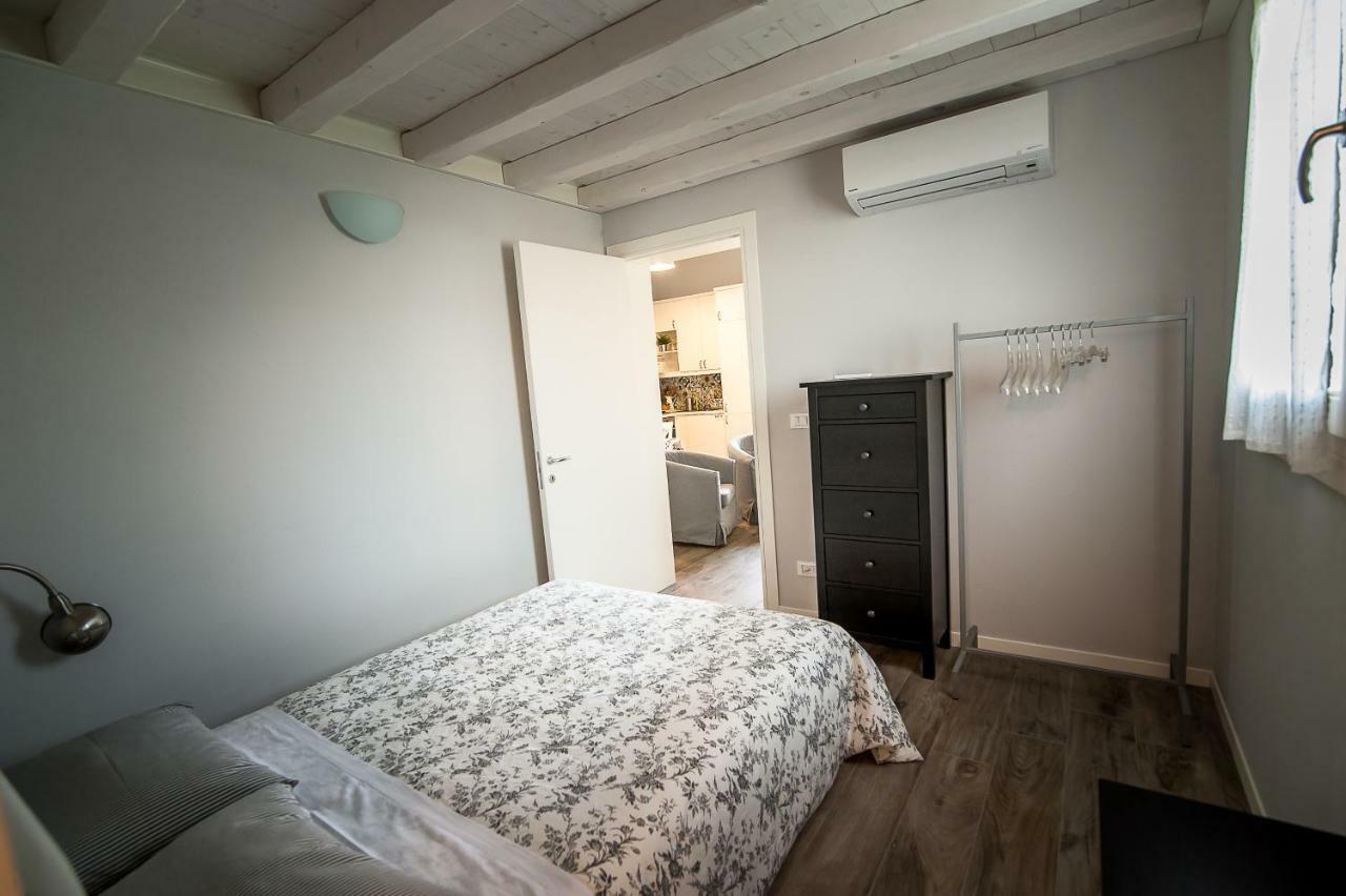 Ferienwohnung Particolari Del Brenta Oriago Di Mira Exterior foto